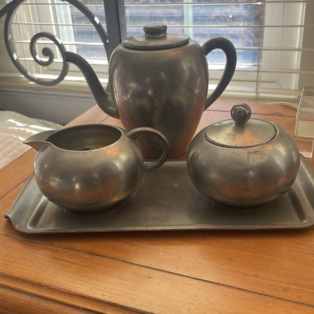 ANTIQUE PEWTER TEA SET, 6 PIECES